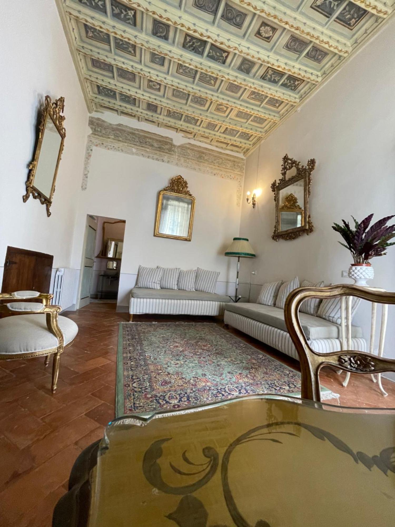 Appartement Palazzo Lauri Spolète Extérieur photo